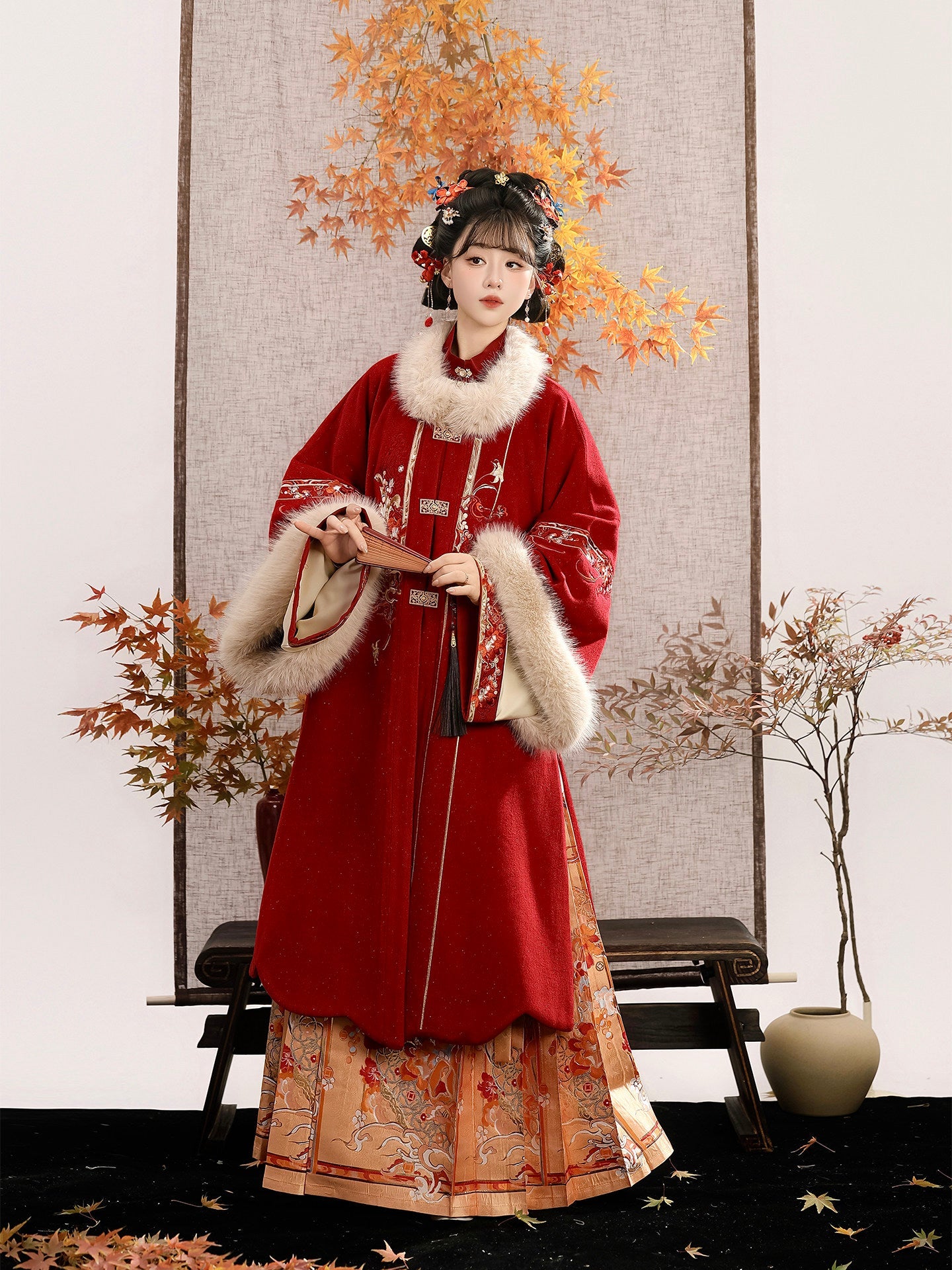 Ming Dynasty Chinese New Year Festival Hanfu | Passing Years 馥影流光