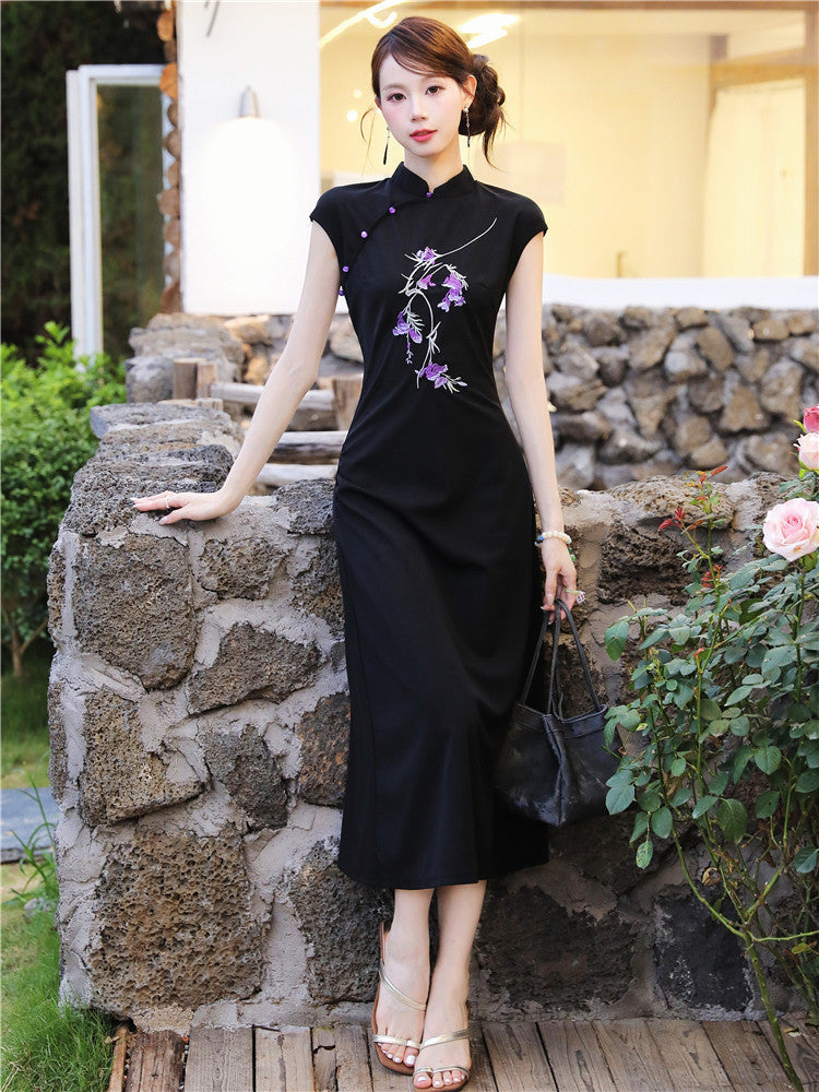 Short Sleeve Modern Midi Cheongsam | Powdery