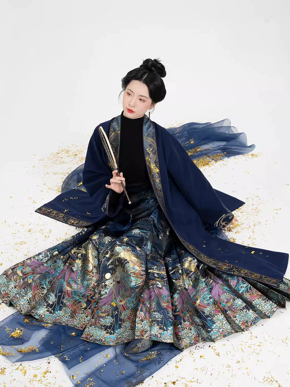 Chinese Blouse & Mamian Skirt Outfit | Luna God 月神