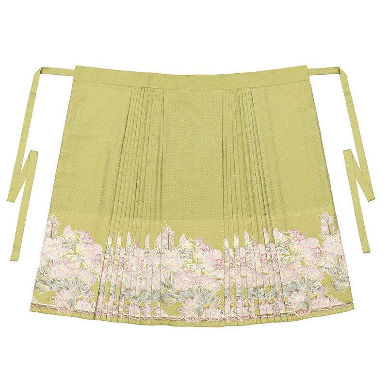Ming Dynasty Hanfu Set with Embroidered Cloud Collar & Mamian Skirt｜Furong 芙蓉