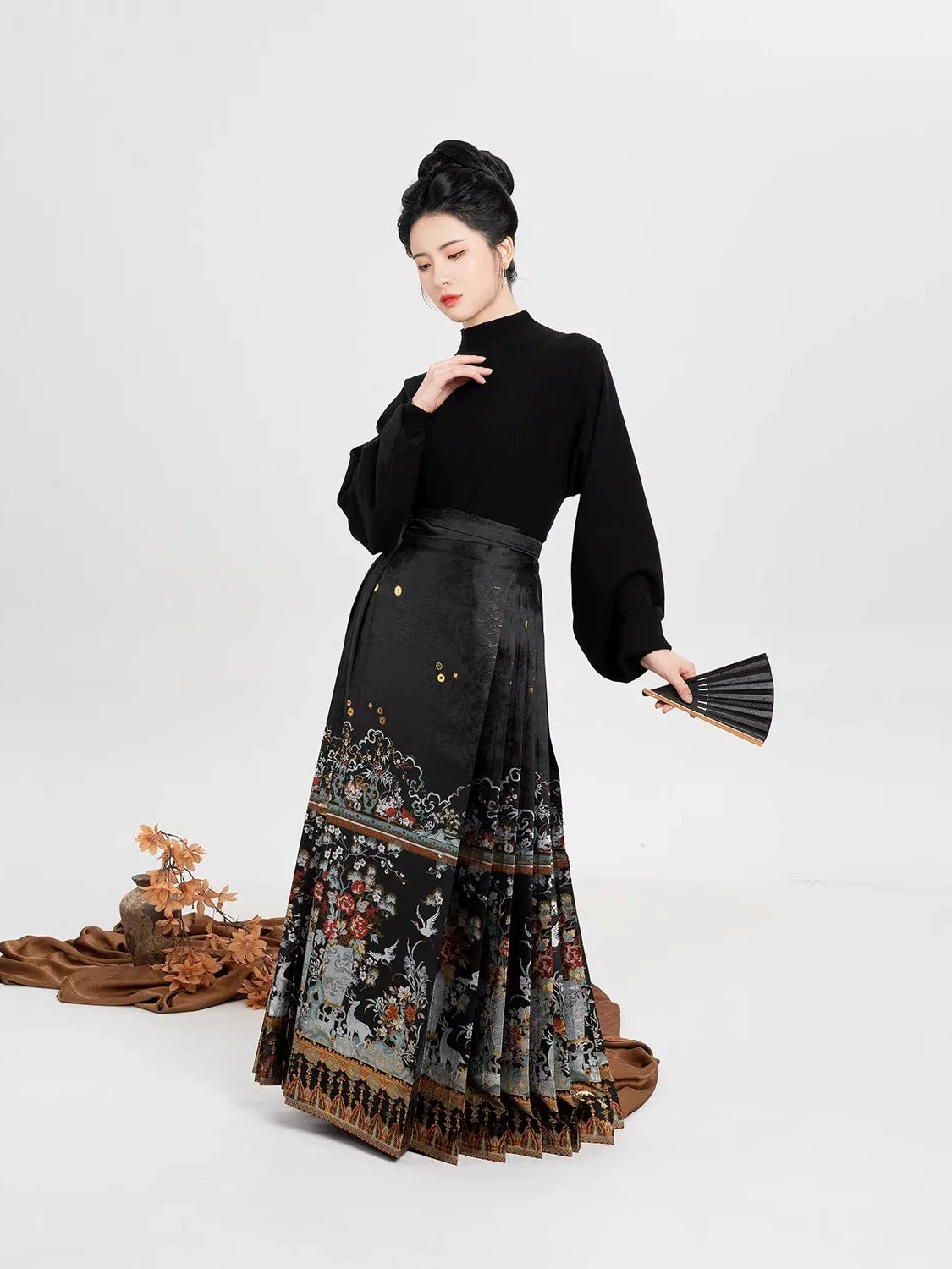 Ming Dynasty Modern Hanfu Round Neck Jacket with Mamianqun - Fulu 岁朝福鹿