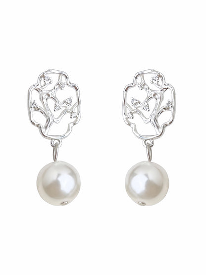 Plum Window Pearl Earrings | Hanfu Jewelry