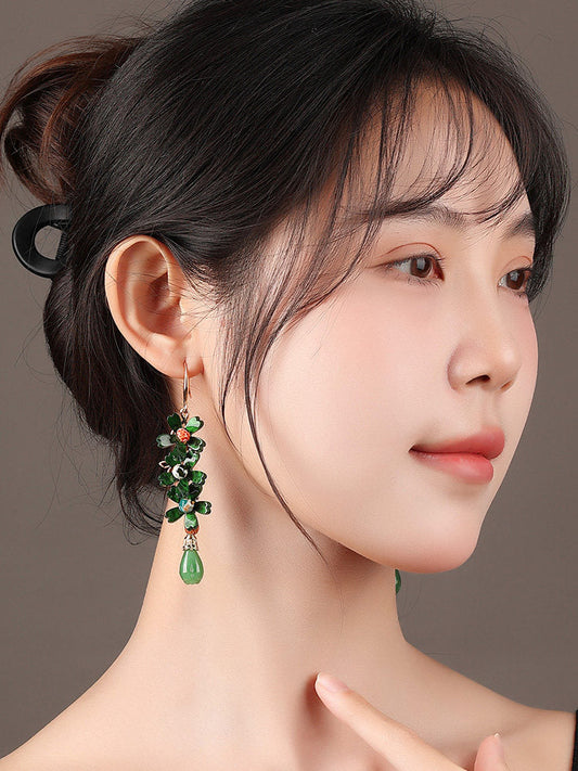 Blooming Emerald earrings - cheongsam jewelry — side profile