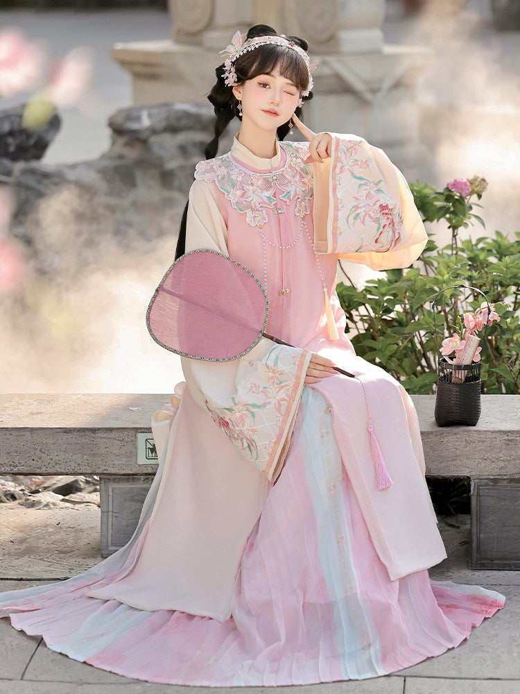 Ming Dynasty Bijia Vest & Printed Pleated Skirt | Moon and Evening Flowers 月夕花晨