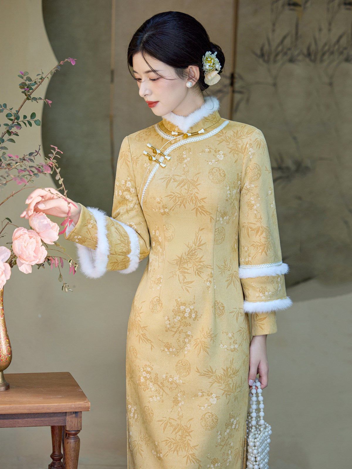 Long Sleeve Fur Trim Antique Gold Floral Qipao | Regal