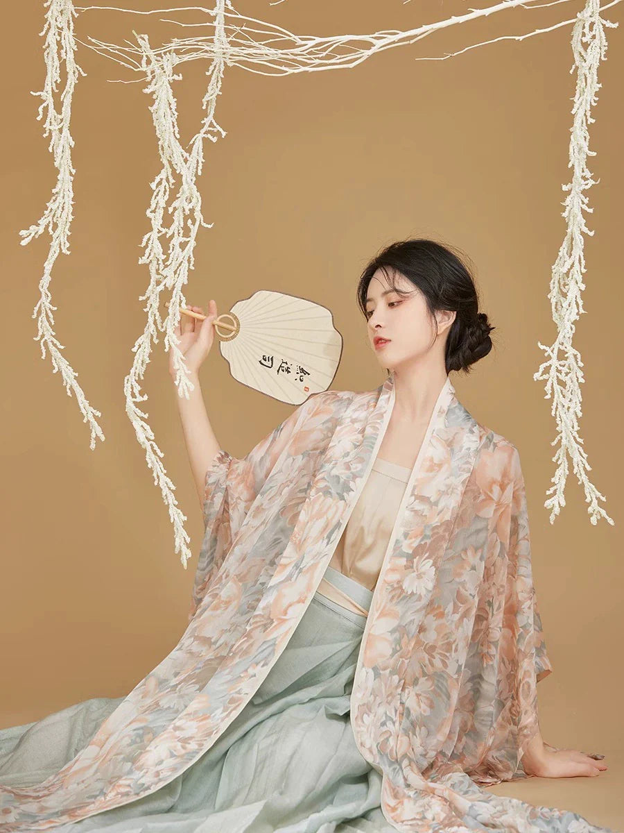 Song Dynasty Modern Hanfu Set with Changgan Temple Beizi and Pleated Skirt - Jiaoliu 娇柳 (Preorder)