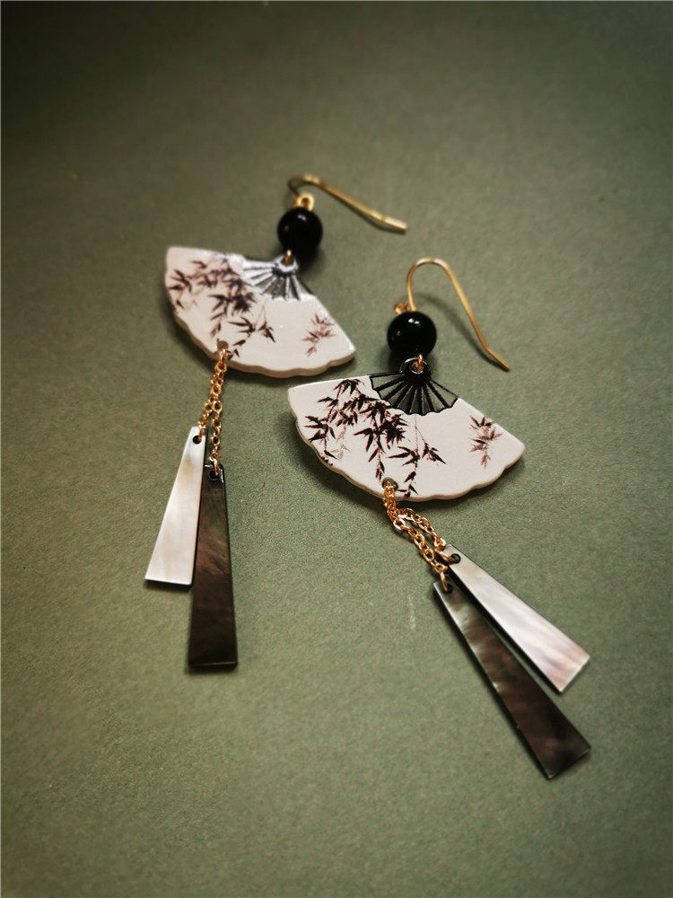 Ink Leaves Fan Shaped Earrings | Cheongsam Jewelry