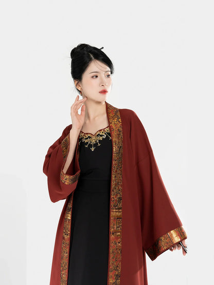 Song Dynasty Modern Hanfu Set with Beizi Jacket and Three Pleat Skirt - Holy Candle 圣烛 (Preorder)