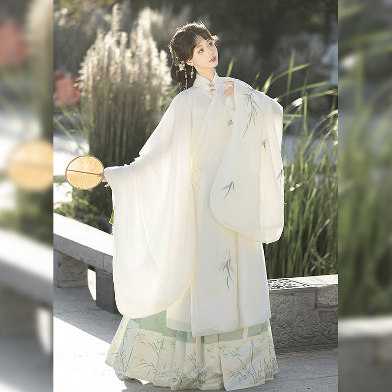 Ming Dynasty Bamboo Leaves Motif Cloud Collar & Mamian Skirt | Yujun 玉君