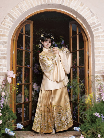 Ming Dynasty Golden Moonlight Pipa Sleeve Top & Mamianqun | Music under the Moon 月下弦音