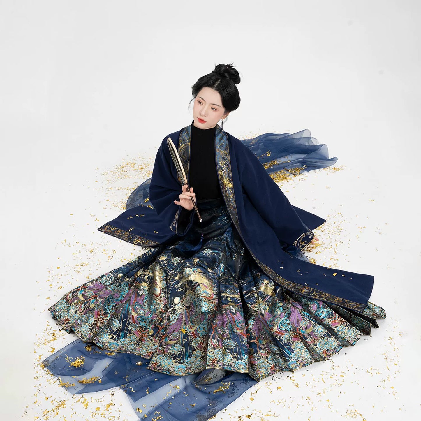 Chinese Blouse & Mamian Skirt Outfit | Luna God 月神
