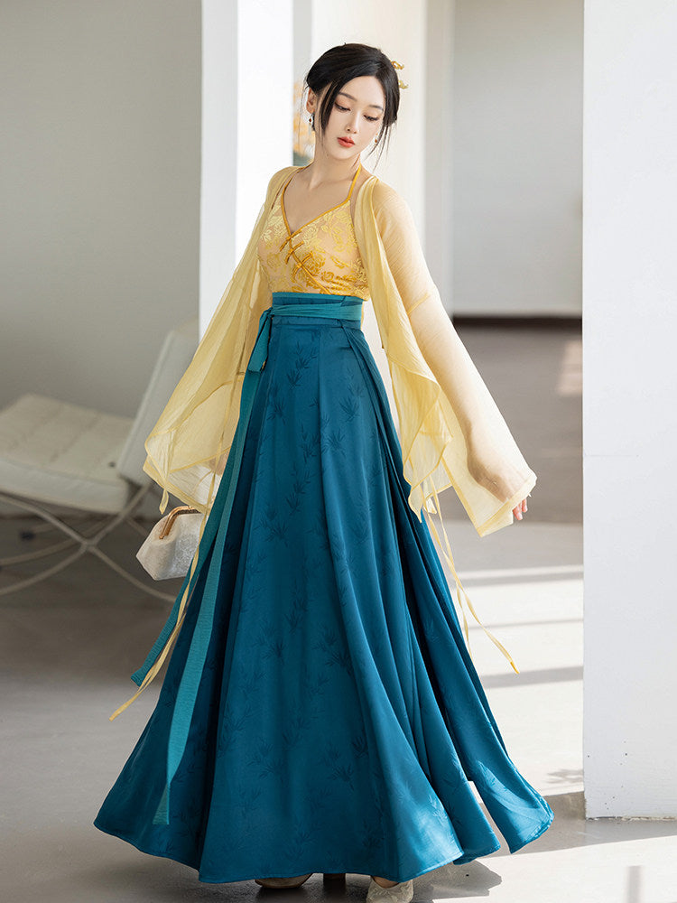 Song Dynasty Modern Hanfu Fairy Cardigan and Ten Panel Skirt - Night Banquet 夜宴 (Preorder)