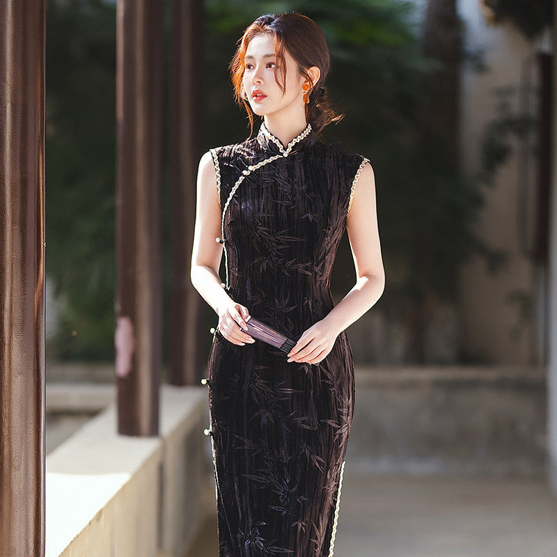 Sleeveless High Slit Long Qipao | Night Garden