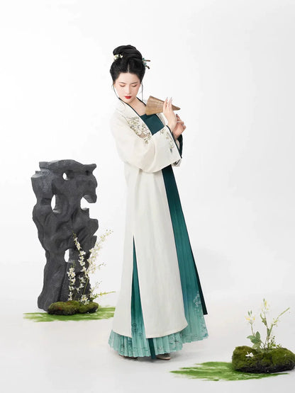 Song Dynasty Modern Hanfu Set with Long Sleeve Cardigan and Pleated Skirt - Bamboo Boat 乌篷船 (Preorder)