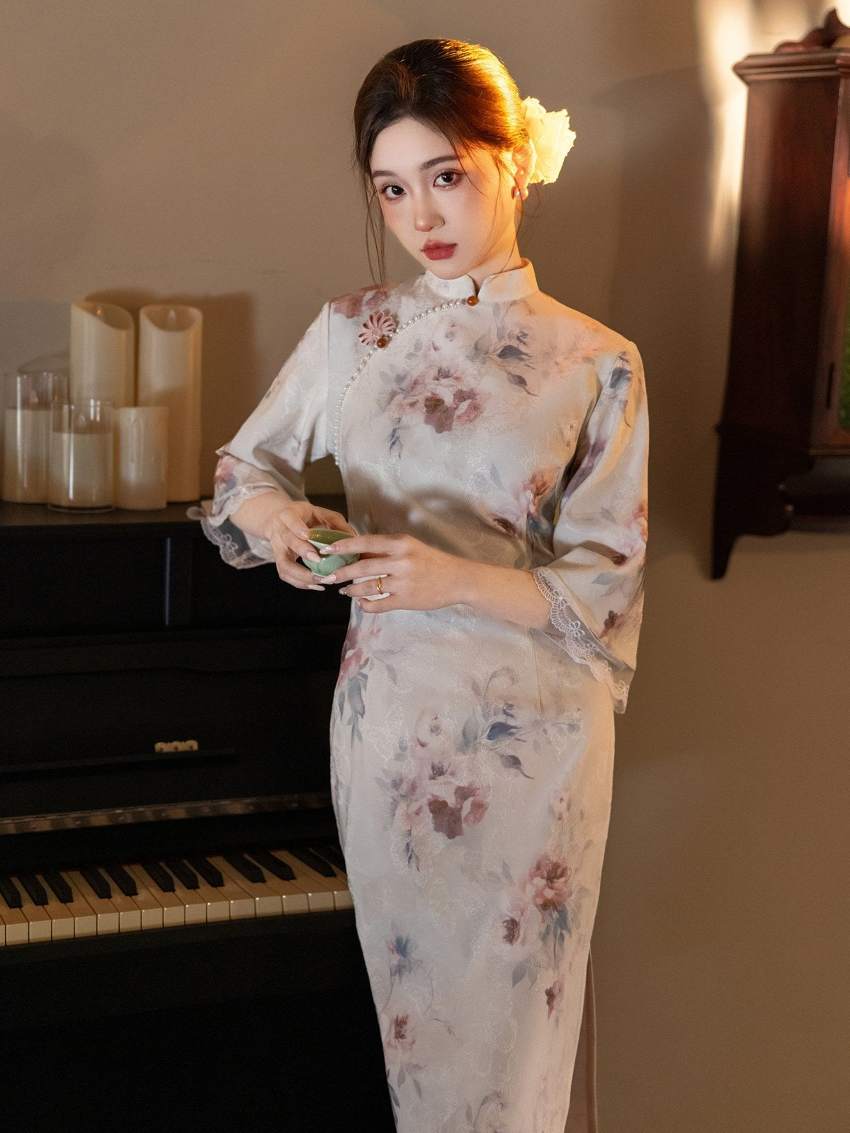 Mid Sleeve Floral Relaxed Cut Cheongsam | Pearl Pavilion