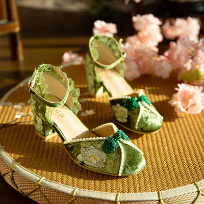 Cora - Embroidered Chinese Style Hanfu Shoes