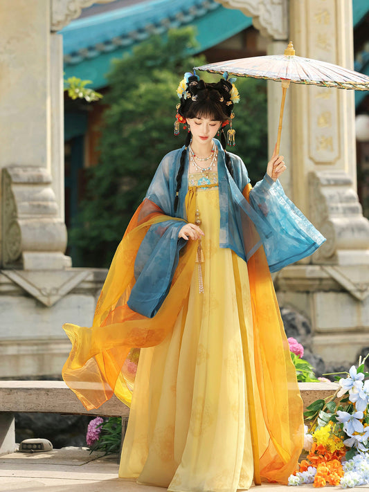 Hua Shen | Tang Dynasty Qixiong Hanfu Dress with Famen Temple Style Cardigan