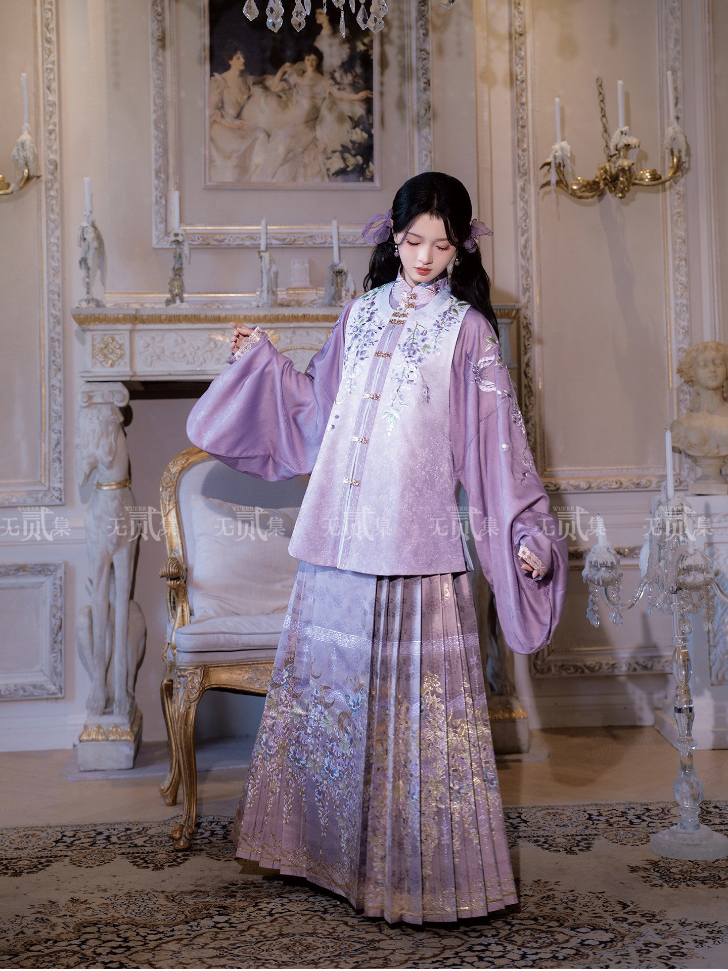 Ming Dynasty Violet Bijia & Mamianqun Hanfu Set | Vines 藤萝有期