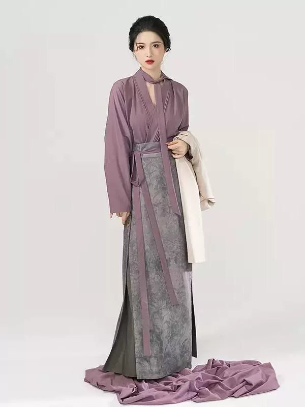 Song Dynasty Modern Hanfu Set with Winged Sleeve Top and Three Pleat Skirt - City Diary 城市日记 (Preorder)
