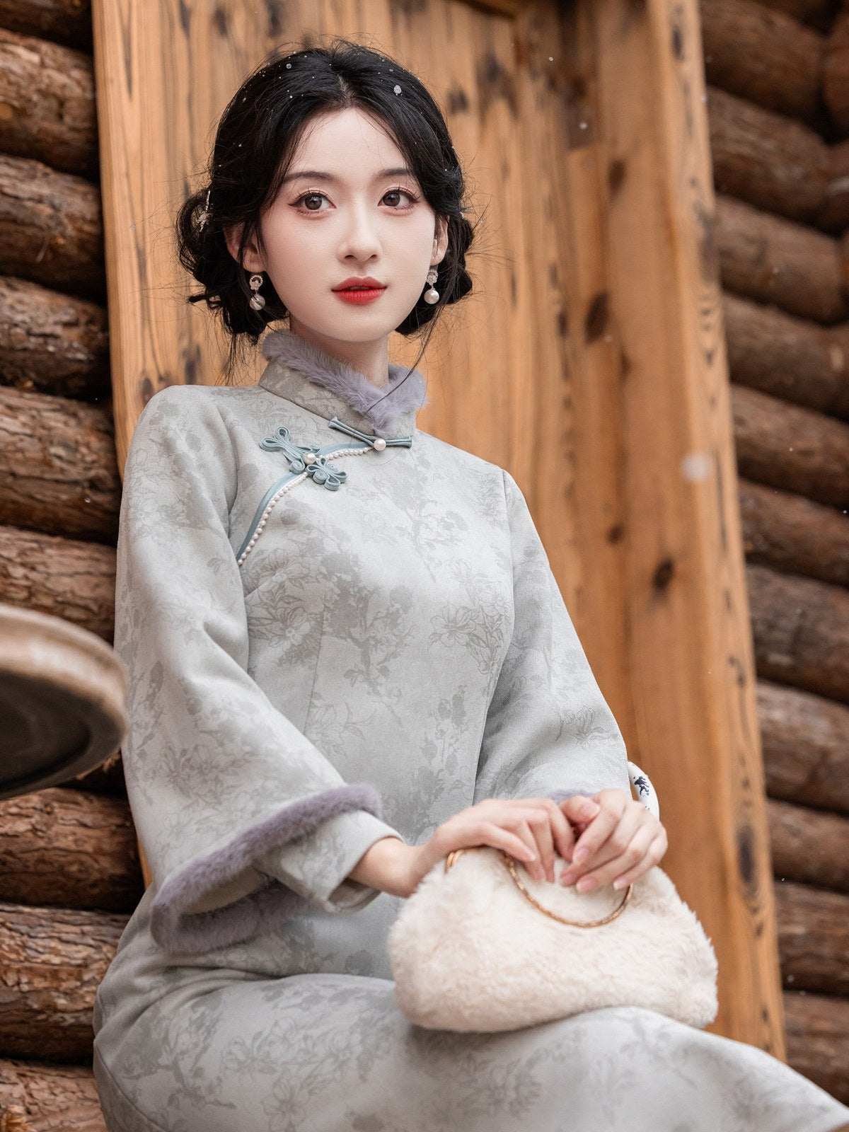 Long Sleeve Fur Trim Midi Qipao | Stardust