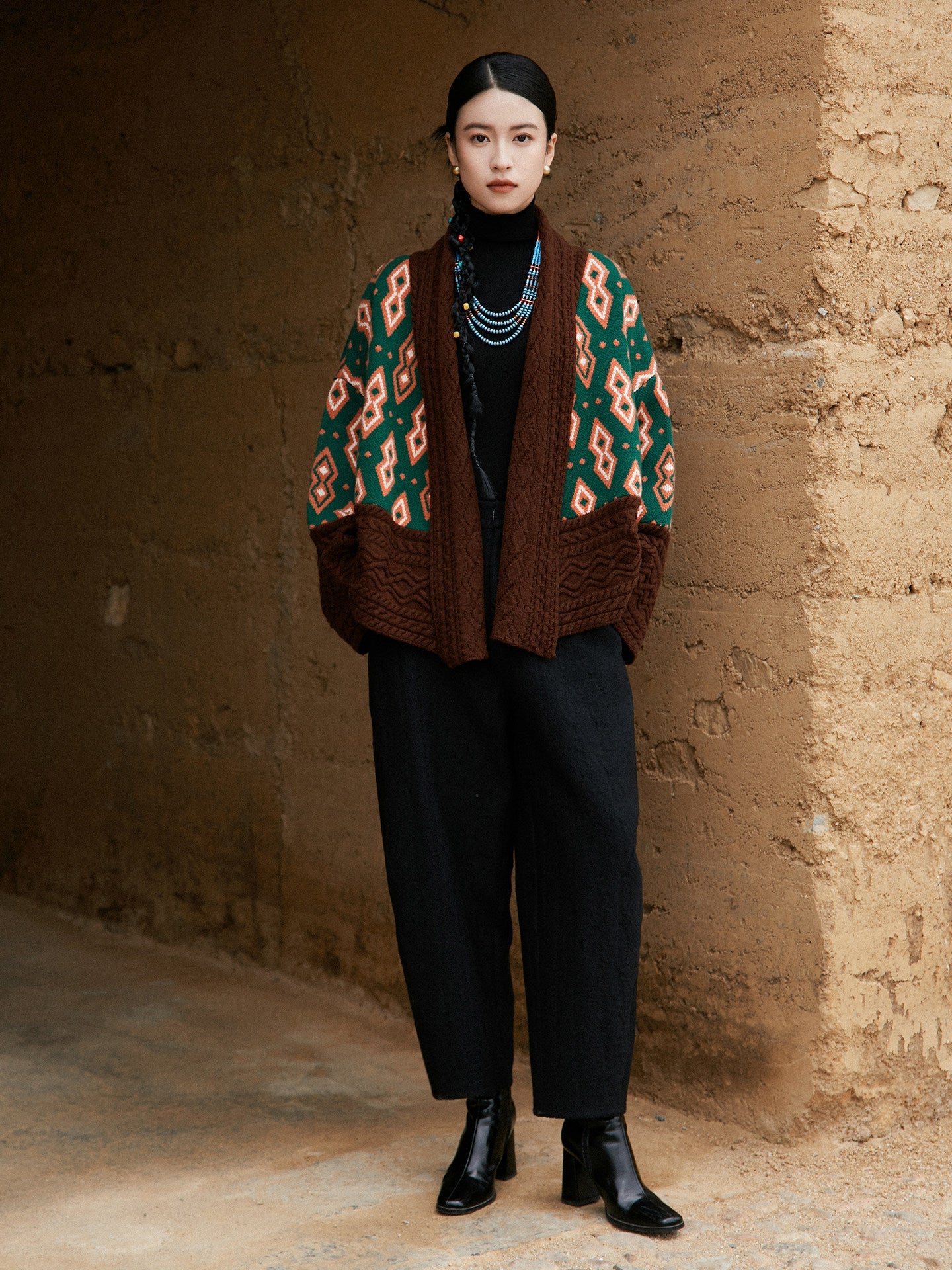 New Chinese Style Contrast Color Sweater Jacket - Pine 松棠