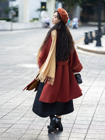 Song Dynasty Modern Hanfu Ginkgo Embroidery Autumn and Winter Jacket and Spiral Skirt - Yiyeqiu 一叶秋 (Preorder)