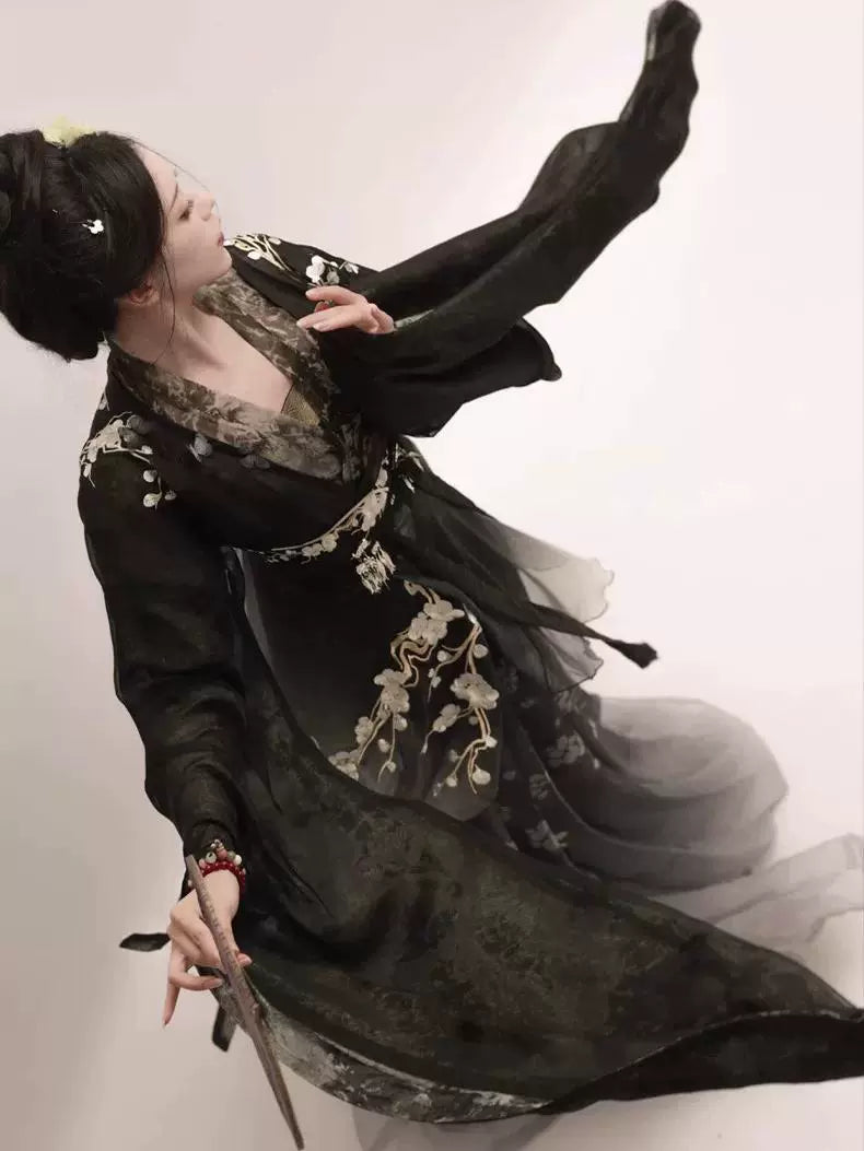 Wei Jin Dynasty Qiyao Ruqun Hanfu | Unstained 不染尘