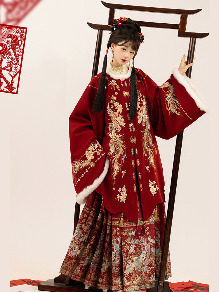 Ming Dynasty Hanfu for Engagement & Tea Ceremony | Yuyao 羽耀云霓