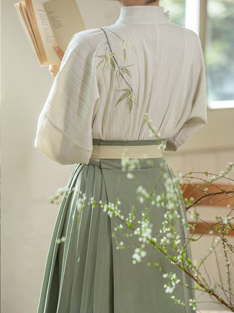 New Chinese Style Long Sleeve Top with Mamianqun Hanfu Set - Gratitude 知竹