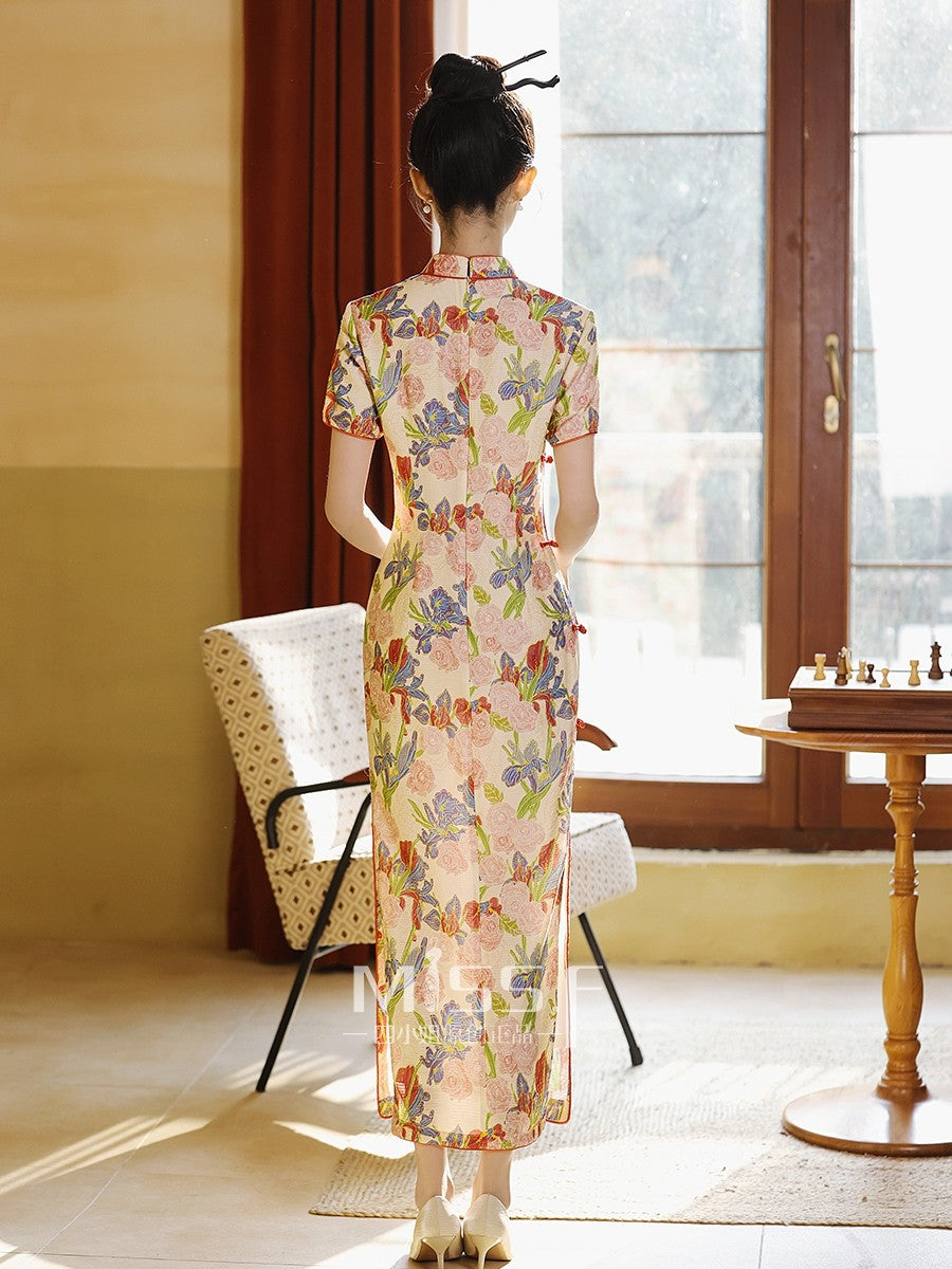 Short Sleeve Floral Long Cheongsam | Wenwen