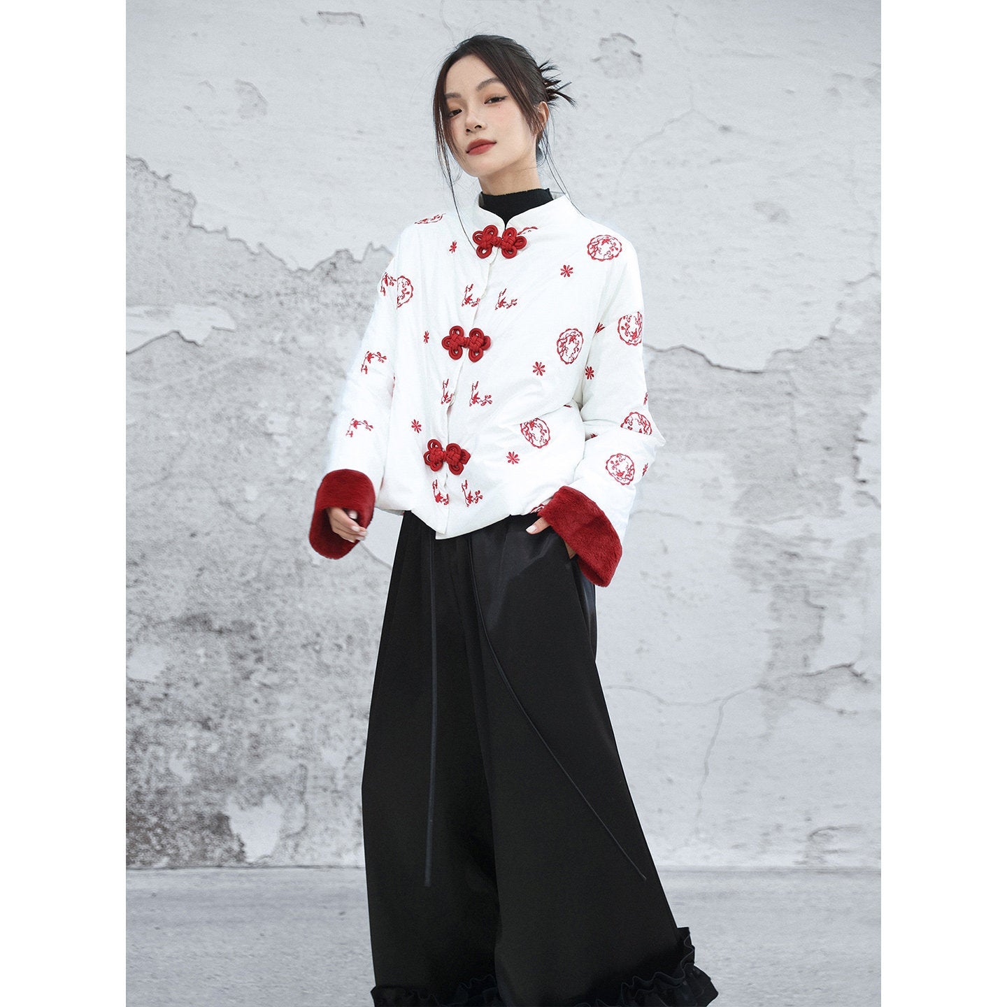 New Chinese Style Embroidered Padded Jacket