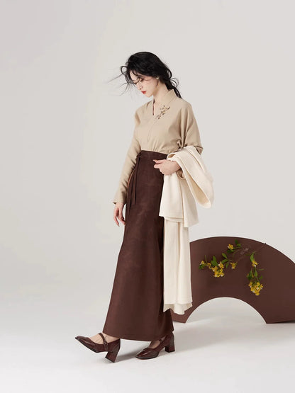 Song Dynasty Modern Hanfu Set with Winged Sleeve Top and Spiral Skirt - Wood Hibiscus 木芙蓉 (Preorder)