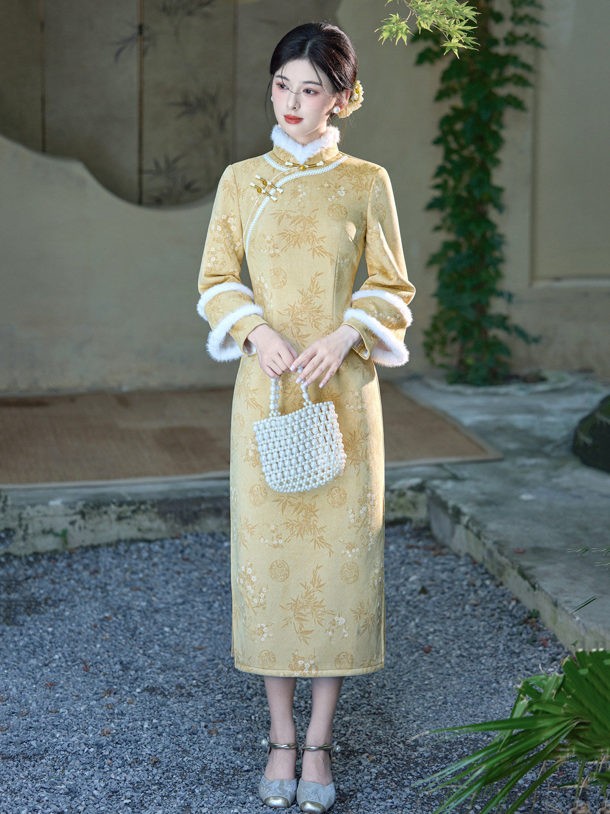 Long Sleeve Fur Trim Antique Gold Floral Qipao | Regal