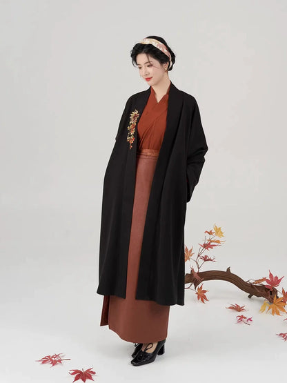 Song Dynasty Modern Hanfu Set with Winged Sleeve Top and Spiral Skirt - Jinruan 尽染 (Preorder)