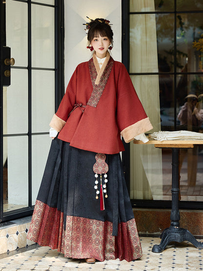 Ming Dynasty Cross Collar Jacket and Mamianqun - Watching the Years 守岁