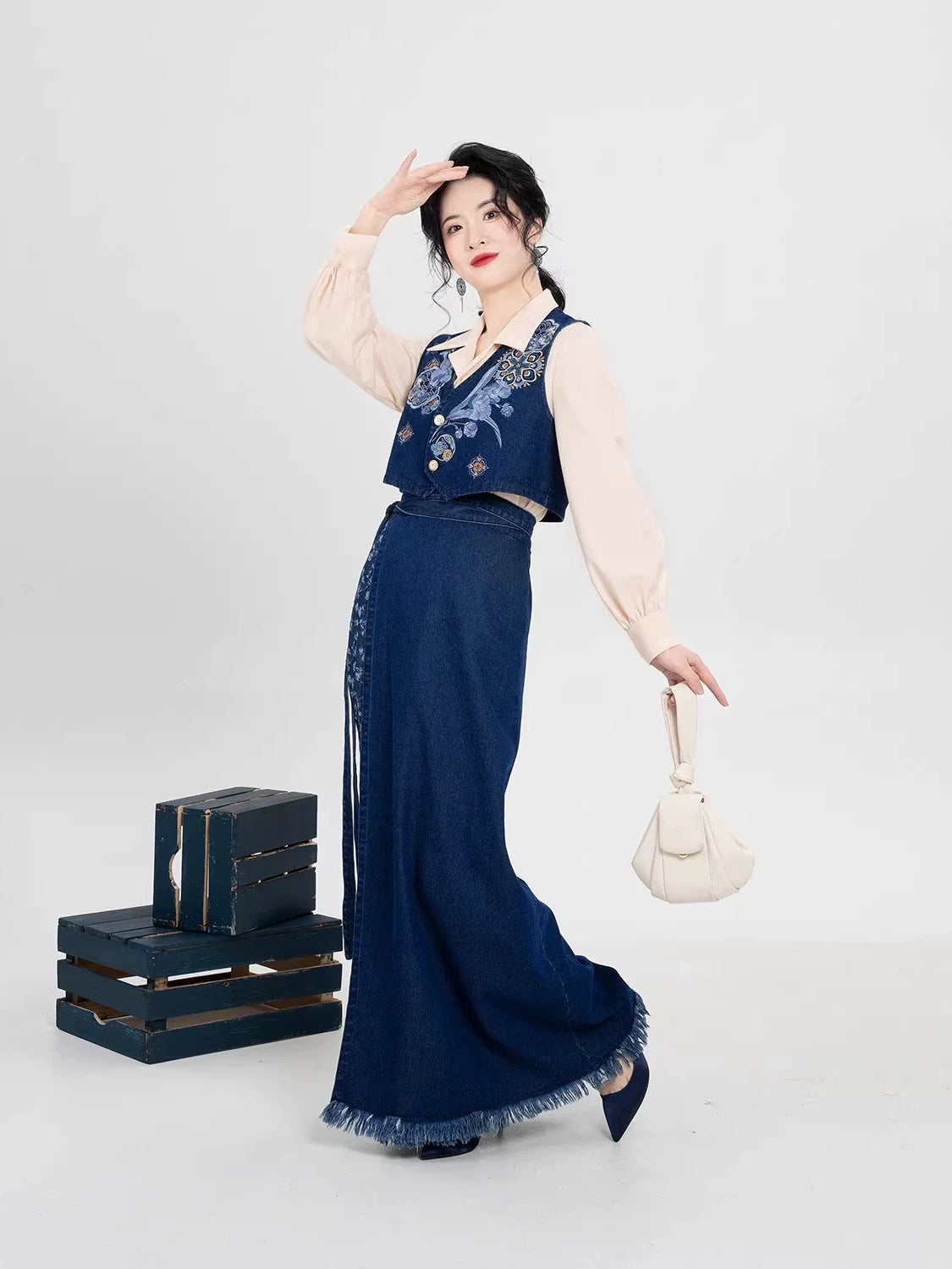 Song Dynasty Modern Hanfu Set with Majia, Long Sleeve Top and Denim Spiral Skirt - Blue Kite 蓝鸢 (Preorder)