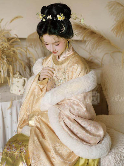 Ming Dynasty Thousand Golden Rays Mamian Skirt Set | Light and Moonfall 榴光月落