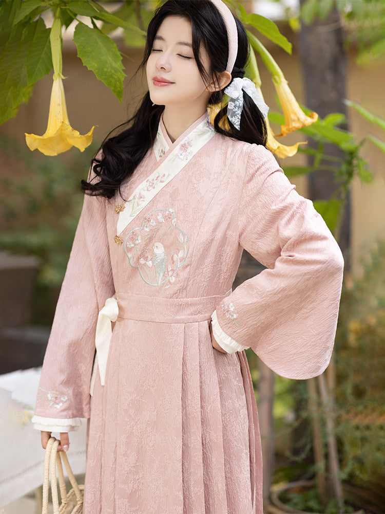 New Chinese Style Spring Dress - A Bite of Peach 一口桃叽 (Preorder)