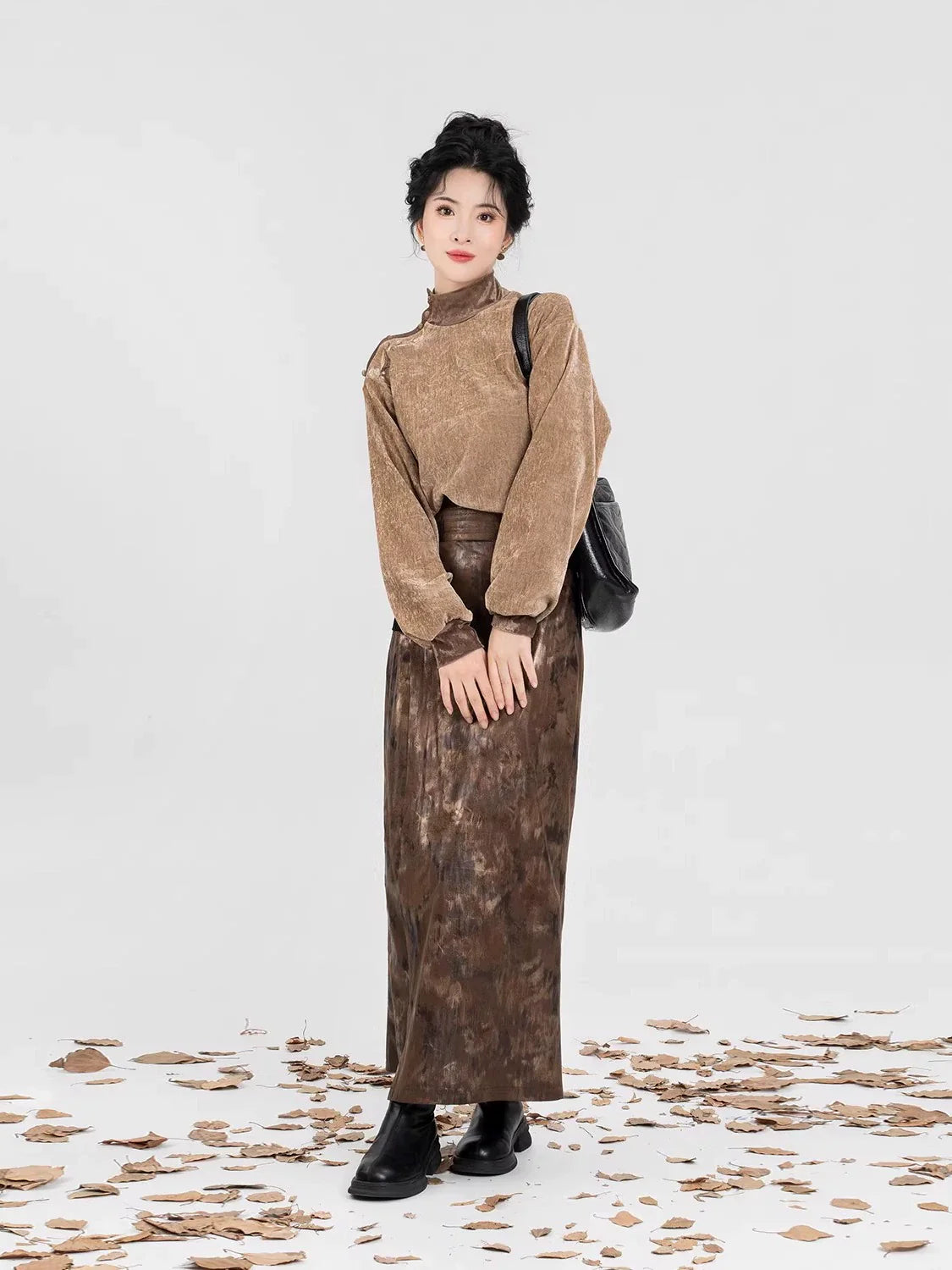 New Chinese Style Women Embroidered Velvet High-Neck Top & Spiral Skirt - Twilight 暮也 (Preorder)