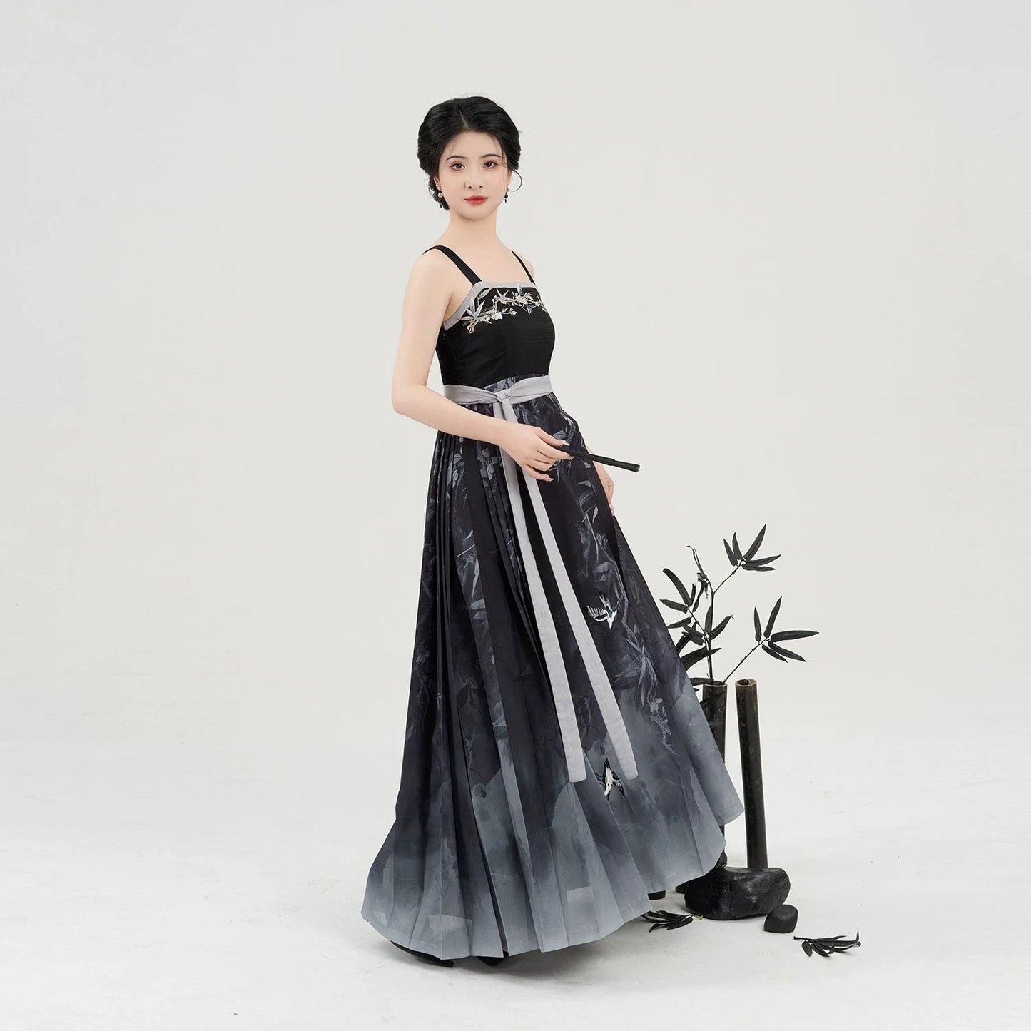 New Chinese Style Women Lightweight Cardigan & Modern Hanfu Dress - Swallow Returns 墨燕春归 (Preorder)