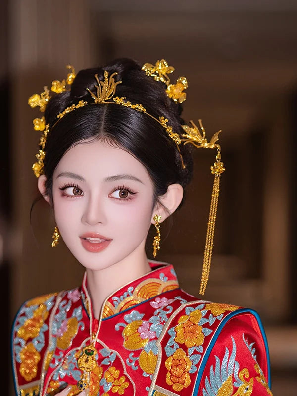 Glimmer of Red Blossoms - Gold Phoenix Bridal Hairband and Hairpin Minimalist Chinese Wedding Accessories