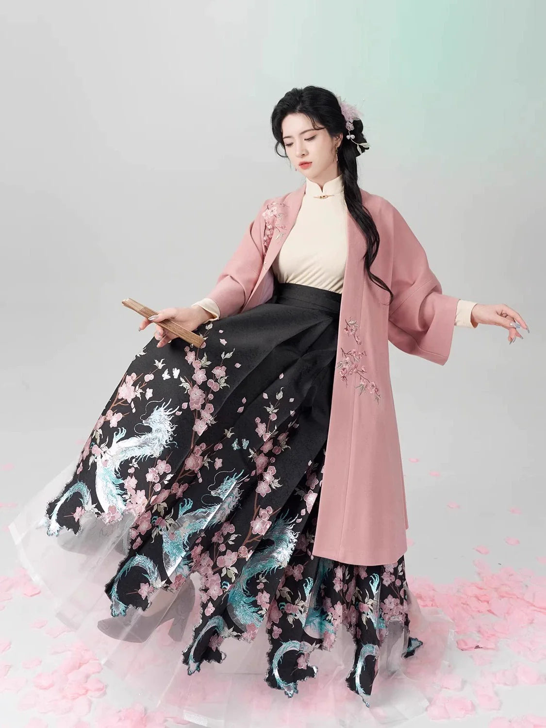Chinese Blouse & Mamian Skirt Outfit | Yunxue 蕴雪