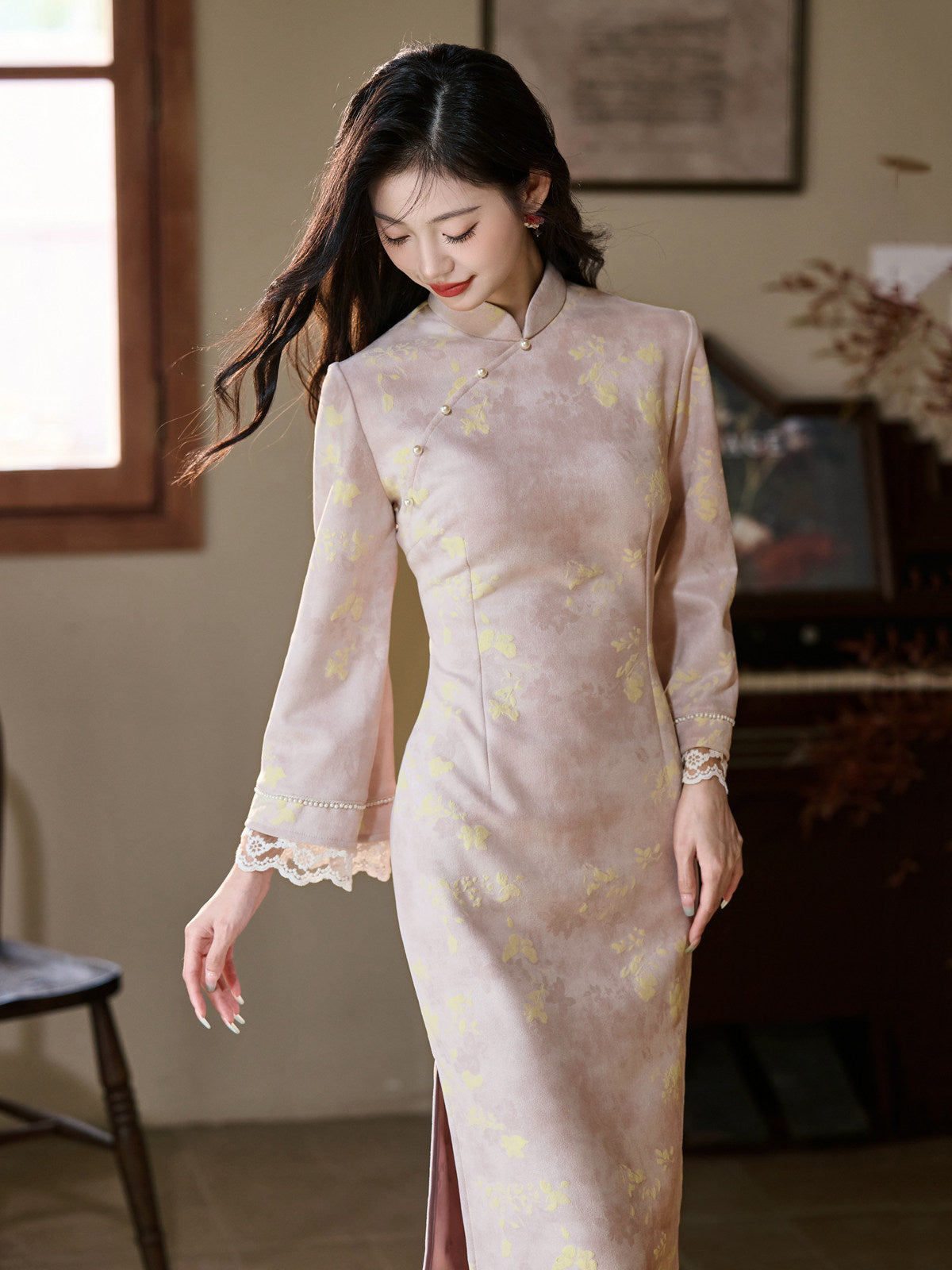 Long Sleeve Lace Trim Long Cheongsam | Clear Tea