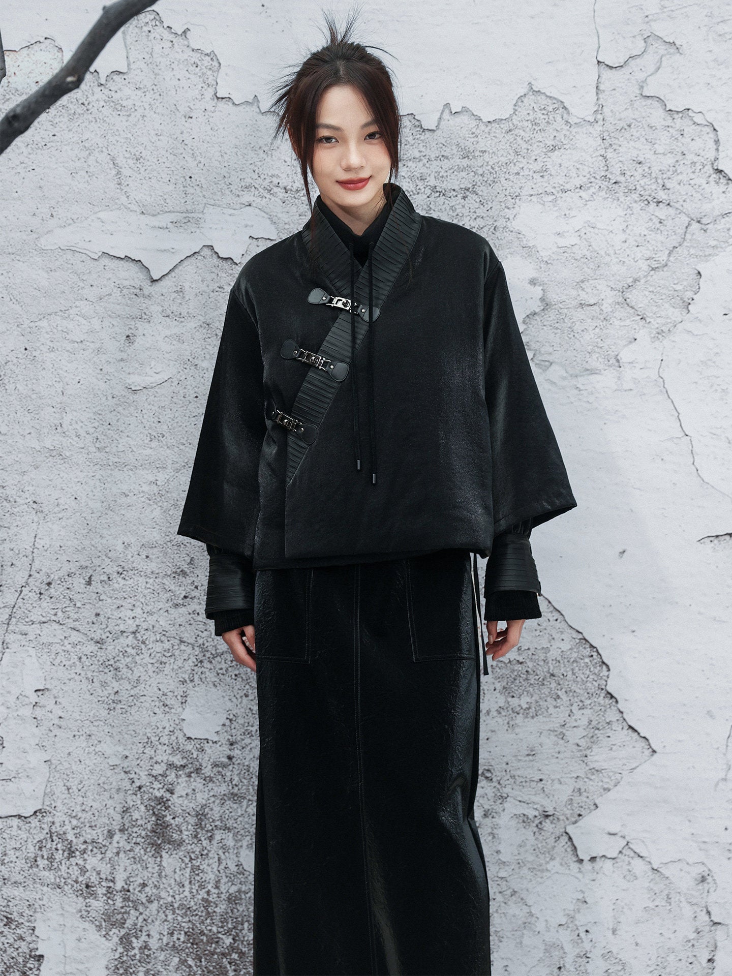 New Chinese Martial Arts Style Pleated Short Coat