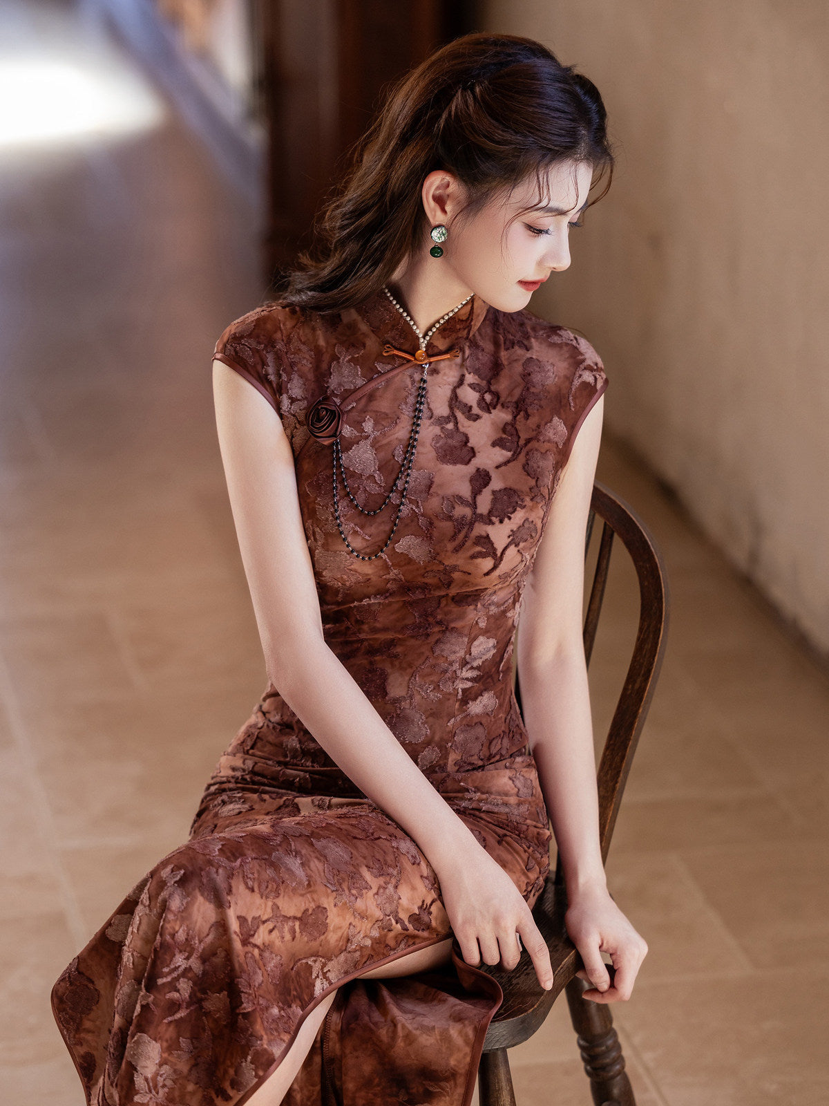 Short Sleeve Floral Long Cheongsam | Qiangwei
