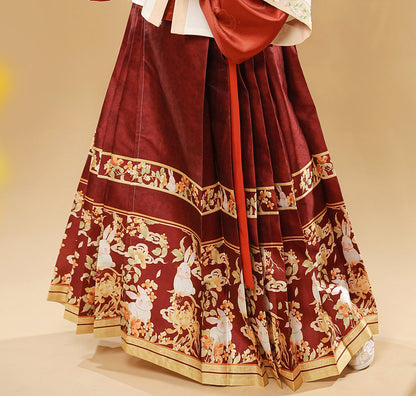 Ming Dynasty Embroidered Square Collar Jacket & Printed Mamian Skirt | Money Rabbit 钱兔