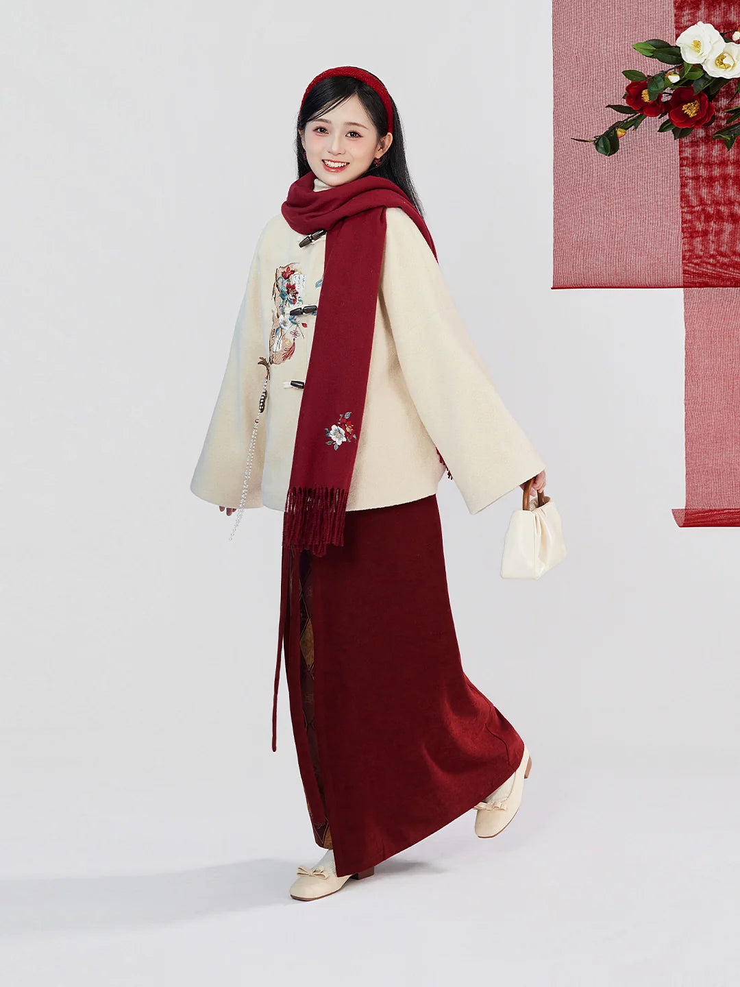 Song Dynasty Modern Hanfu for Chinese Festivals - Years and Scenery 辞岁景和 (Preorder)