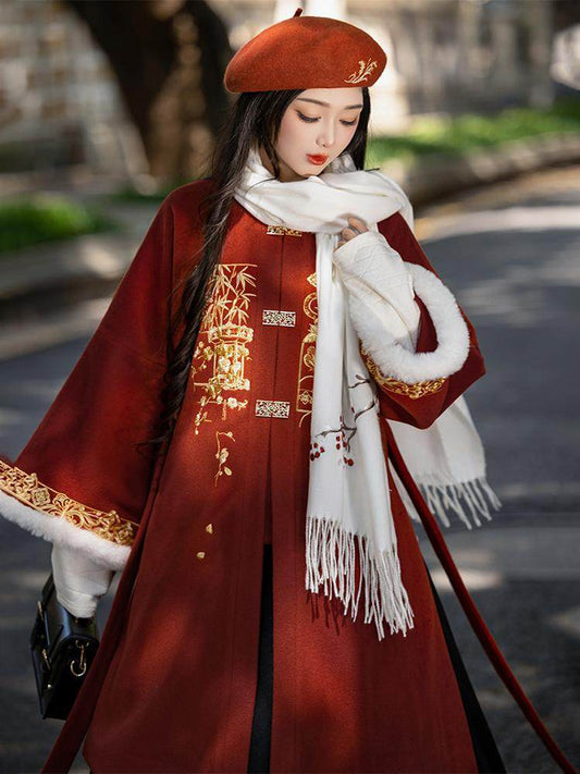 Festive Ming Dynasty Hanfu Jacket for Chinese New Year - Sijunzi 四君子 (Preorder)