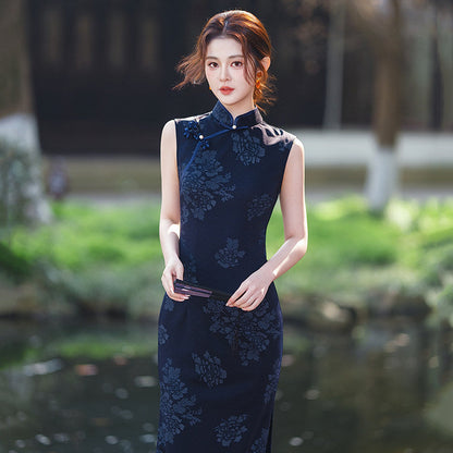 Sleeveless Floral Long Cheongsam | Midnight