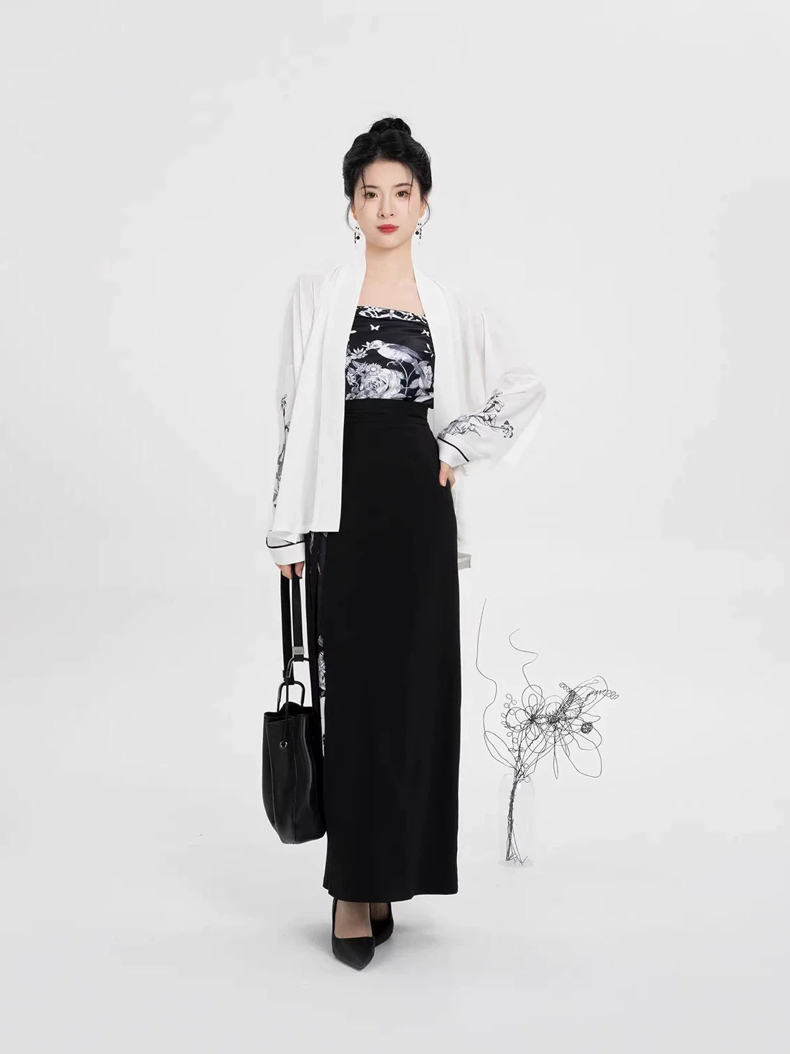 Song Dynasty Modern Hanfu Set with Winged Sleeve Top and Spiral Skirt - Heiyouzi 黑釉瓷 (Preorder)